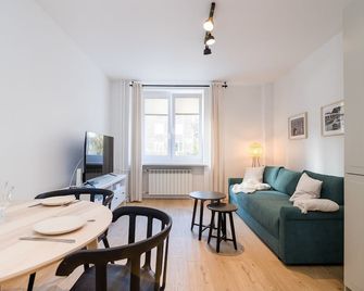 Shortstaypoland Dąbrowszczaków (B138) - Warsaw - Dining room