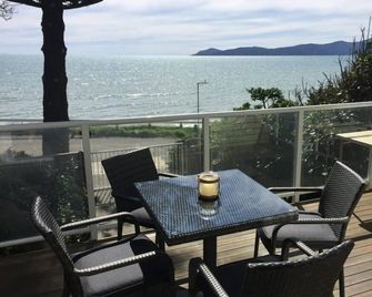 Beachfront Raumati South - Paraparaumu - Balcony