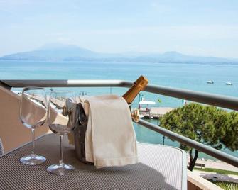 Hotel Ca' Serena - Sirmione - Balcony