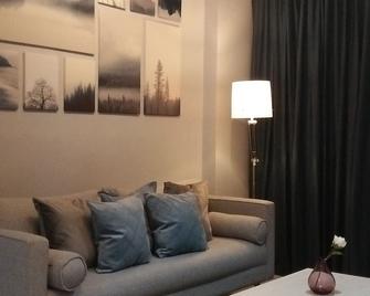 Maya Homestay Putrajaya Unit Dua - Putrajaya - Living room