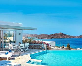 Villa Liakada - Three Bedroom Resort, Sleeps 6 - Elounda