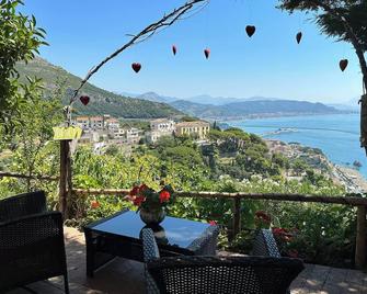 Il Melograno in Costa d'Amalfi - Vietri sul Mare - Balcón