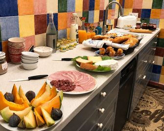 Gentil Home - Toulouse B&B Prestige - Fenouillet - Bufé