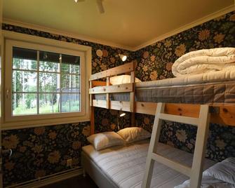 Cozy holiday home with its own jetty and panoramic views of Norra Örsjön - Arvika - Slaapkamer