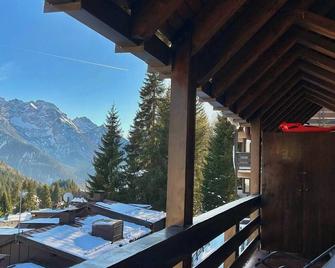 Casadegli Orsi Madonna Di Campiglio - Madonna di Campiglio - Balkon