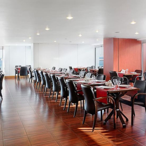 Restaurant view of Kordon Hotel Pasaport