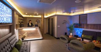 Sennacity Hotel - Eskişehir - Front desk