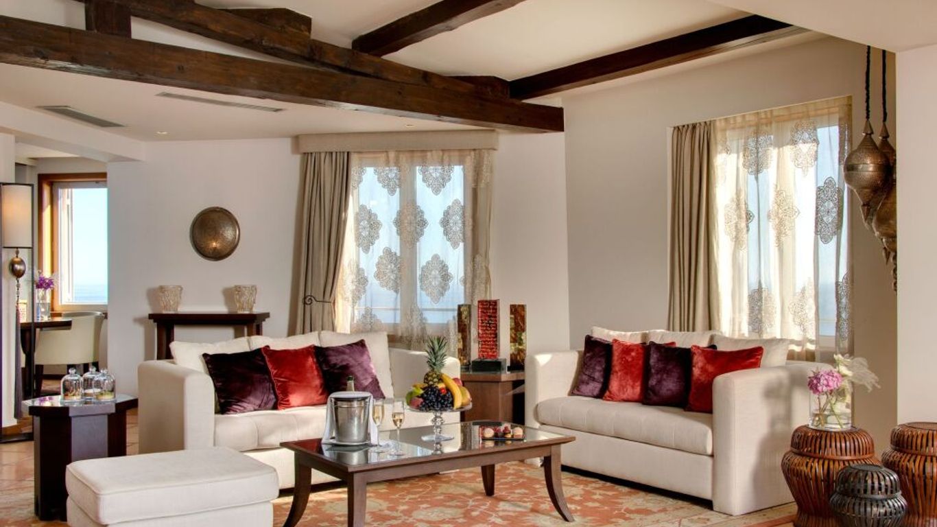 提阿拉雅克薩蔚藍海岸酒店 - 特烏爾須梅