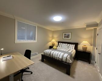 New two-bedroom legal suite with parking - White Rock - Bedroom