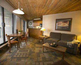 Snowbird-Iron Blosam Lodge: Timeshare Unit 601. Available Jan. 10-17. - Alta - Wohnzimmer