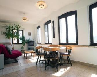 Loggia Motovun - Motovun - Dining room