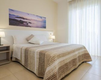 Hotel Jonio - נוטו - חדר שינה