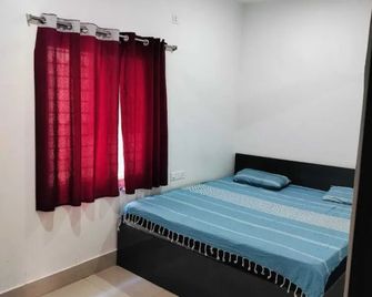 Aiims Nagar Homestay By Hezitt Stay - Bhubaneswar - Bedroom