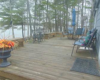 Camp on Lake Close to Acadia National Park - Ellsworth - Terasa