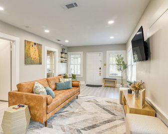 3 Mi to Dtwn: Dog-friendly Home in Houston! - Houston - Ruang tamu