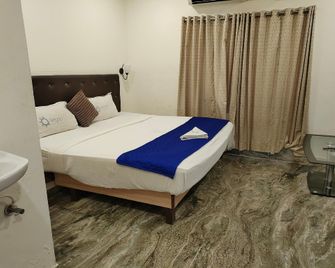 Alegria Resorts and Spa Kovalam - Mahabalipuram - Bedroom
