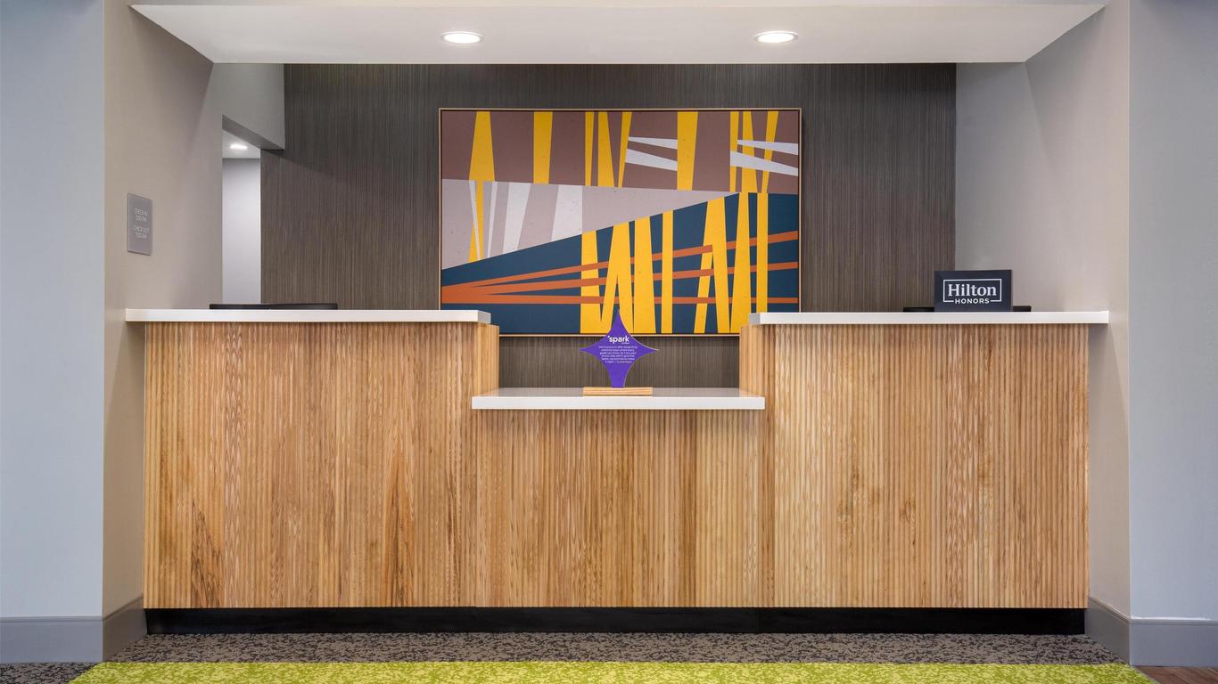 Spark By Hilton Toronto Airport