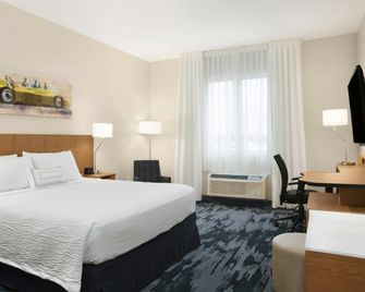 Fairfield Inn & Suites by Marriott Daytona Beach Speedway/Airport - Daytona Beach - Schlafzimmer