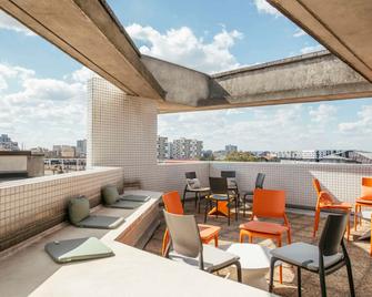 Aparthotel Adagio Access Paris la Villette - Paris - Balcony