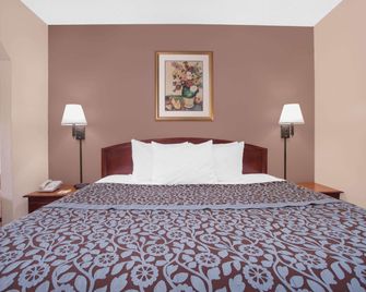 Days Inn by Wyndham Dublin GA - Dublin - Ložnice