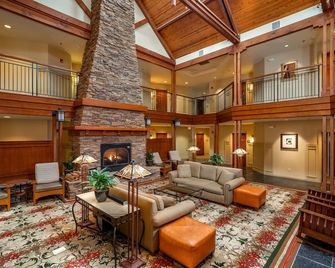 Avila Village Inn - Avila Beach - Lobby