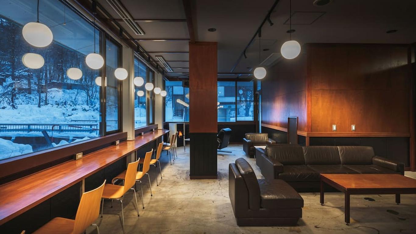 تاكاميا هوتل هاموند