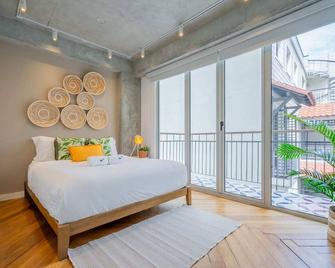 w Spectacular 2BR in Plaza Herrera - Πόλη του Παναμά - Κρεβατοκάμαρα