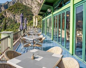 Centro Vacanze La Limonaia - Limone sul Garda - Balkon