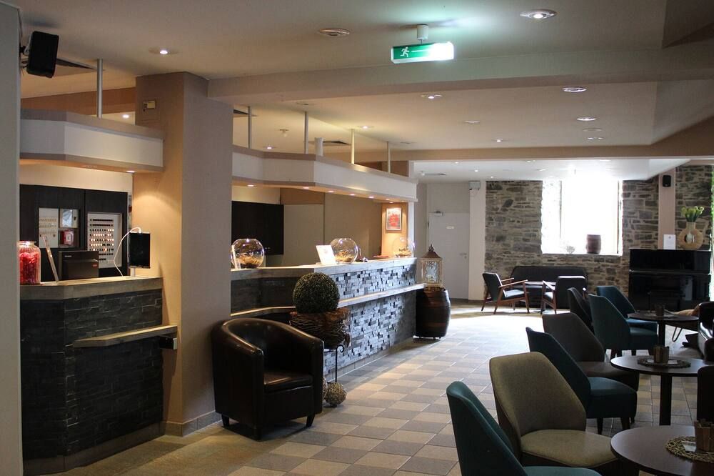 أتشات هوتل مونشاو - مونشاو - بار