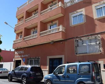 Hostal Juan de Austria - Aguadulce - Edificio