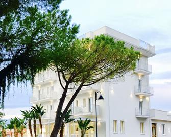 Sogaris - Capaccio - Bygning