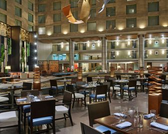 The Westin Detroit Metropolitan Airport - Detroit - Restaurant