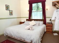 Secrets Hideaway - Blackheath - Slaapkamer