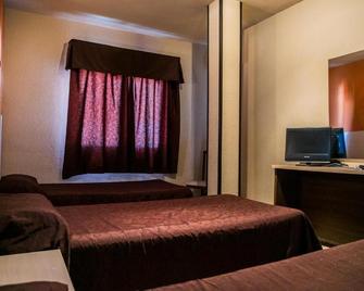 Hotel La Nava - Iznalloz - Bedroom