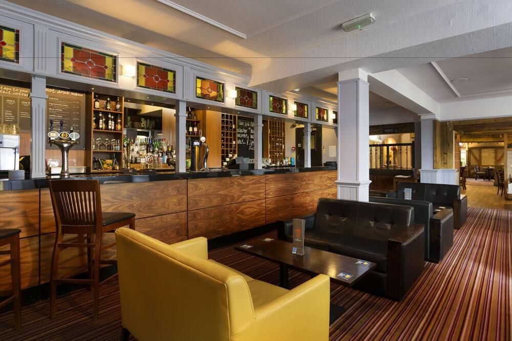 The Victoria Hotel - קנטרברי - בר