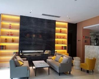 Jinjiang Inn Baoding Baigou Town - Baoding - Lounge