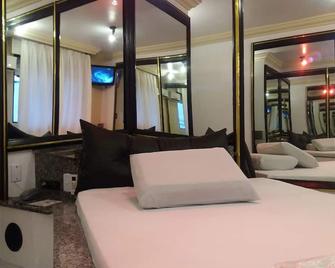 Motel dos Arcos - Porto Alegre - Habitación