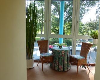 هوتل ألفا - نورمبرغ - غرفة طعام