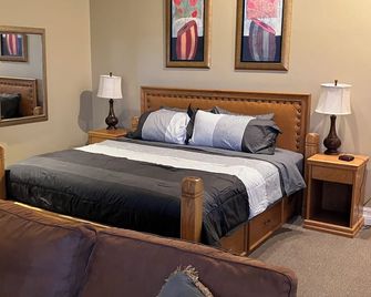 1 Bedroom Suite @ Sawmill Creek Golf Resort - Wyoming