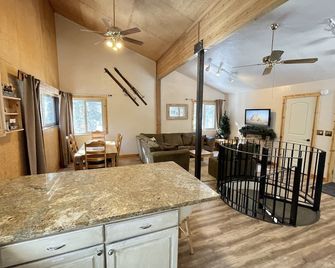 Bear Valley Cabin Close To Village / Easy Winter Access - Bear Valley - Comedor