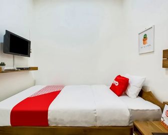 Capital O 3461 Mystays - Cepu - Habitación