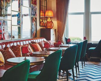 No17 The Promenade - אובן - מסעדה