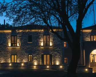 Levidi Suites - Levidi - Building