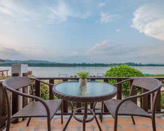 Chiangkhan River Mountain Resort - Chiang Khan - Balkon