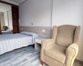 Hotel Dolusa - Viveiro - Slaapkamer