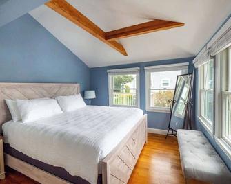 Humarock Hideaway, Tranquil Cottage with River Views - Marshfield - Bedroom