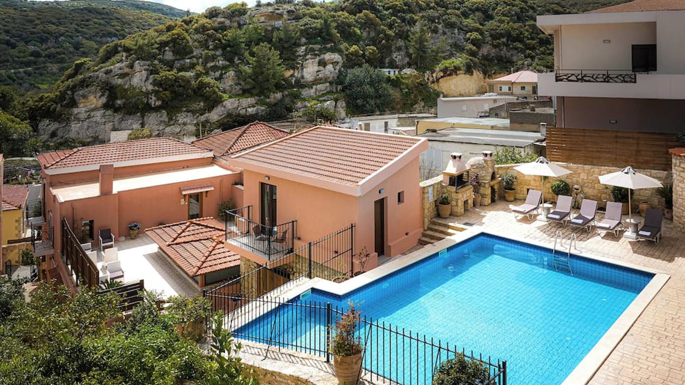 Petronikoli Traditional House