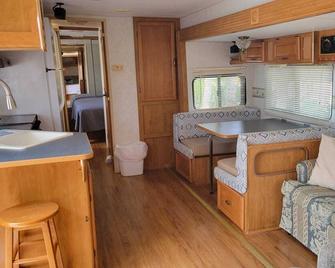Happy Camper's Tropical Oasis - Cayo Largo - Cocina