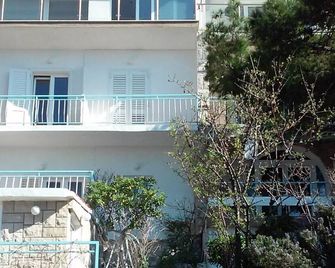 Rooms Jakirusa - Brela