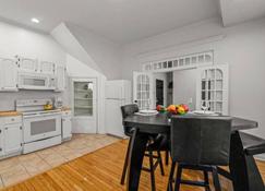 Cozy&Chic Apartments Near Downtown - Philadelphia - Dining room